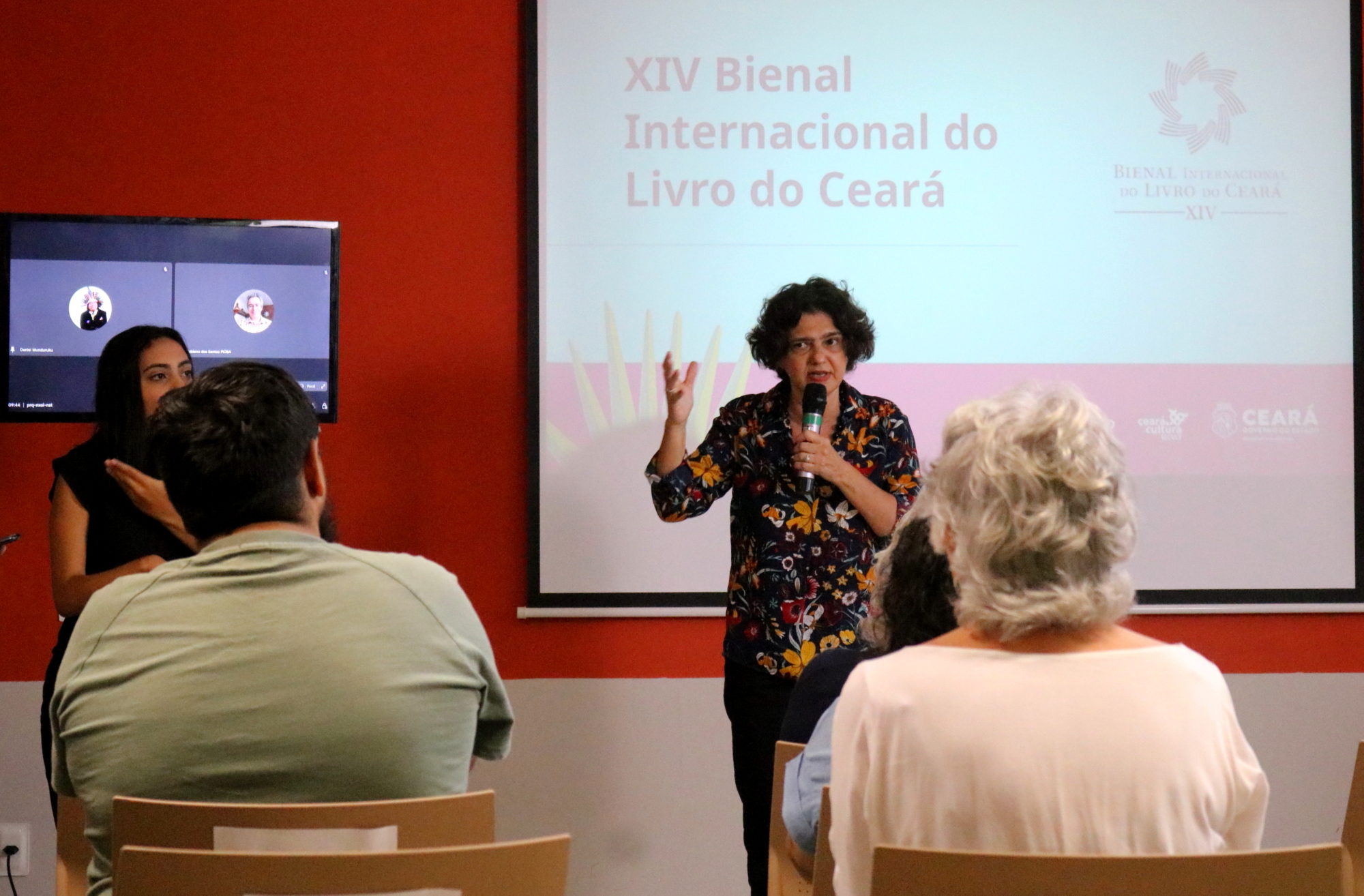 Prefeitura de Fortaleza participa da Bienal do Livro com stand da