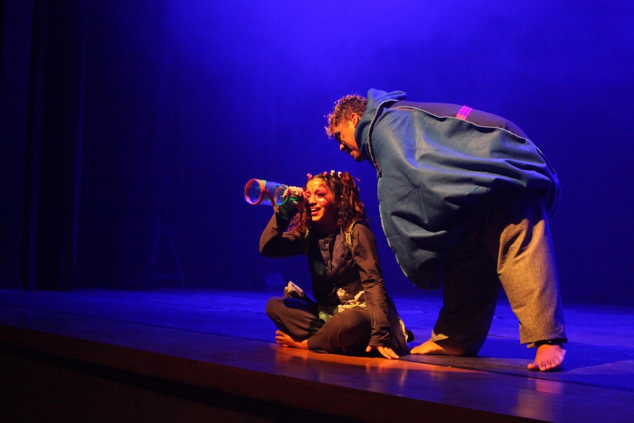 Grupo de teatro de estudantes da Amorim participa de Mostra de